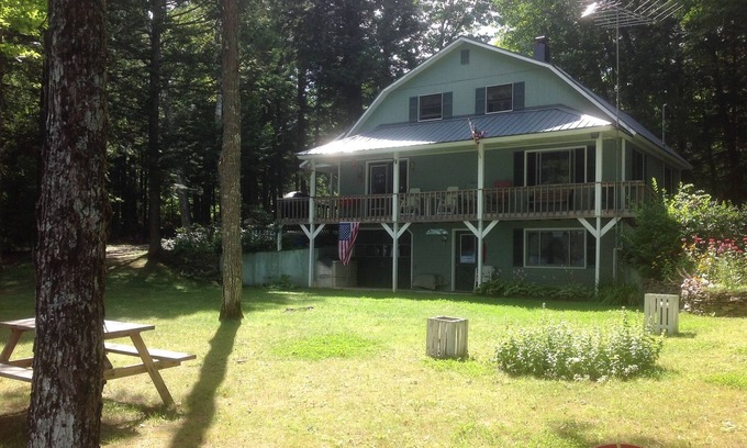 Embden House | Embden Pond Lakehouse Rental
