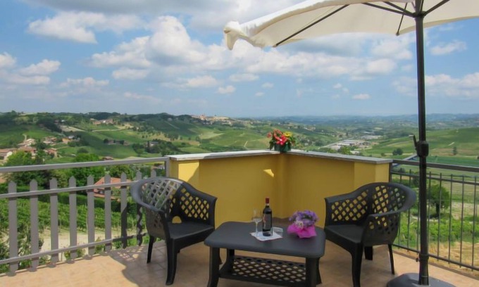 Agliano Terme Apartment | Emilia Guest House by Interhome
