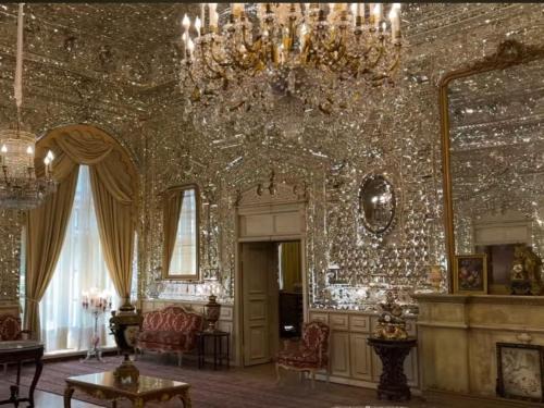 Surrey Hotel | EMPRESS PALACE, Boutique Hotel