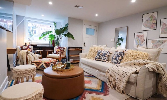 Park View Apartment | English Basement in Renovated 110 y/o Row Home!