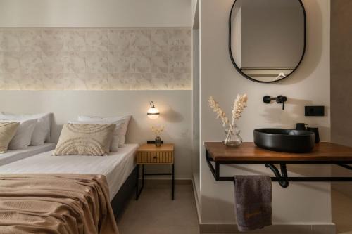 Alykes Apartment | Enigma Rooms - 100m from Alykes beach, by ZanteWize