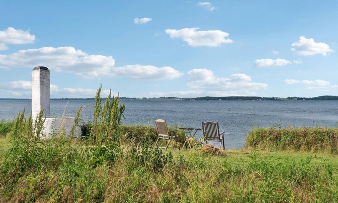 Fej House | Enjoy a fantastic vacation in this cozy house by the sea on the island of Fejø.