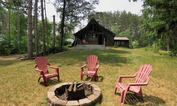 Mauston Cabin | Enjoy A memorable experience in our unique Cabin on Wisconsin River