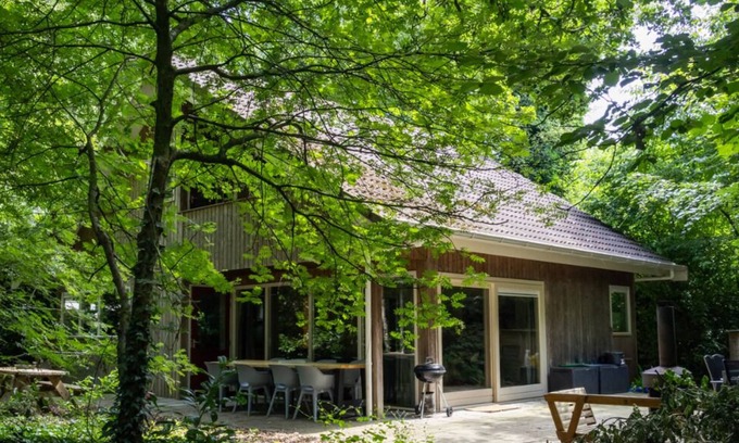 Een Villa | Enjoy a wonderful holiday in the woods, Enjoy a wonderful holiday in the woods