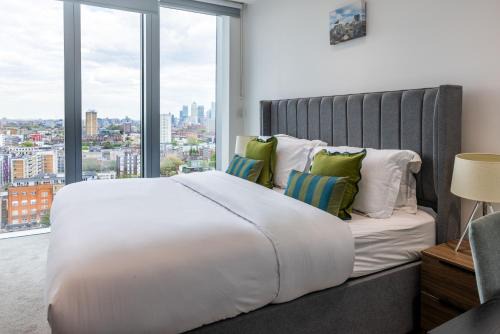 Whitechapel Apartment | Enjoy smart city living in this lovely apartment.