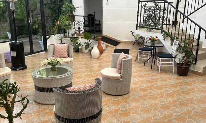 Limuru Bed & Breakfast | Enkishon Suites - 1 n