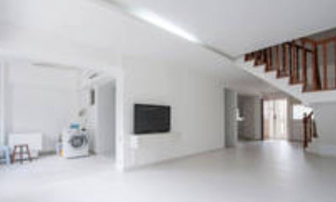 Woodlands Apartment | Ensuite Master Bedrm At the Upper Floor Of Cozy Apartment . 13Min Walk Fr MRT