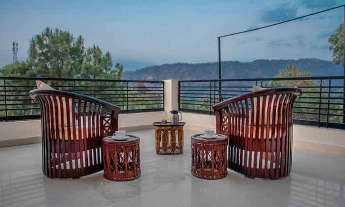 Kumarhatti House | Entair 3BHK-Bedroom House in Kasauli with Bonfire WiFi, Terrace