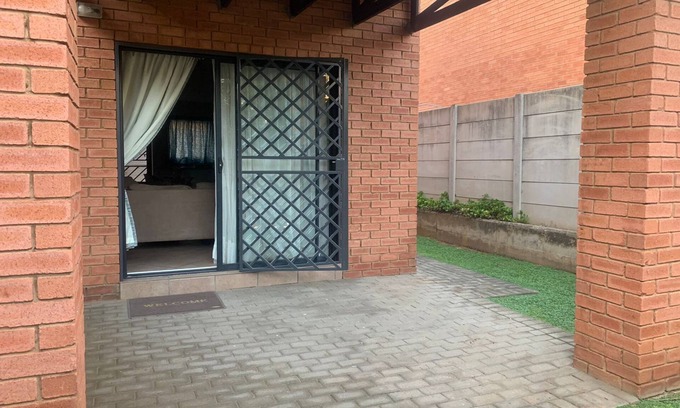 Greater Johannesburg Metropolitan Area Apartment | Entire 2 bedroom Duplex with wrap around garden in a secure complex
