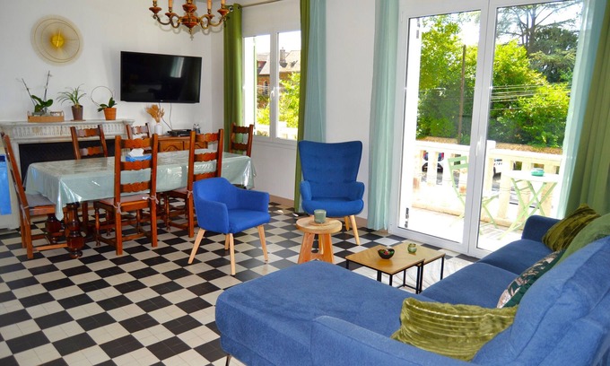 Triel-sur-Seine Apartment | Entire apartment - Triel-sur-Seine, France