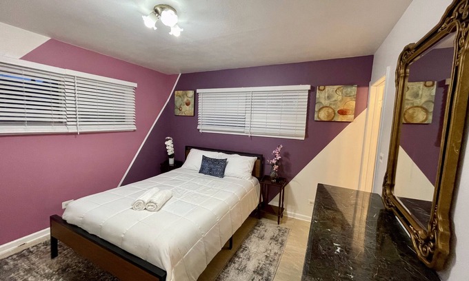 Wheeling House | Entire Beautiful Wheeling Home!