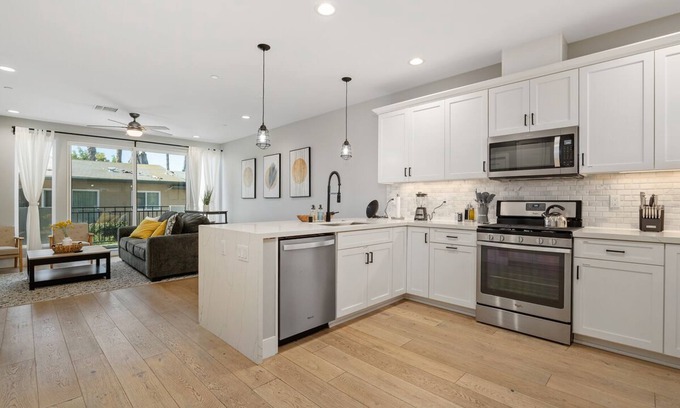 Normal Heights Condo | Entire Brand New 2-Bedroom #5 Luxury Townhouse!