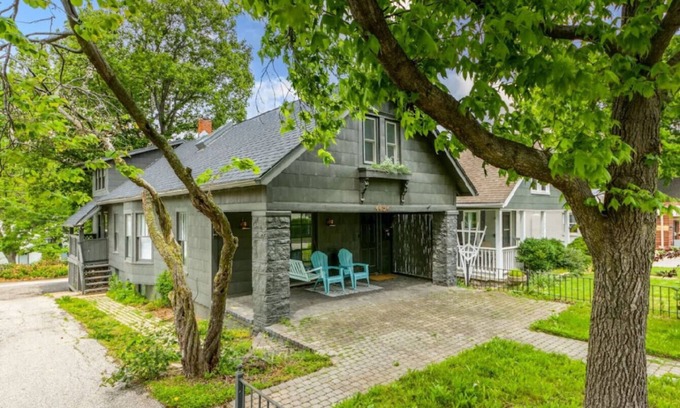 Rosedale House | Entire Home for families in Kansas City!