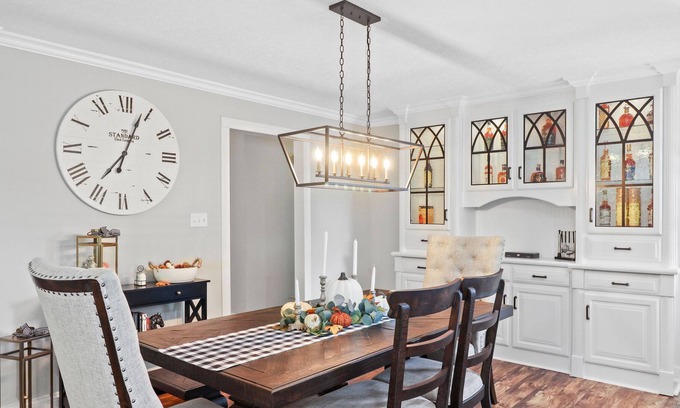 Bowling Green House | Entire House with Inground Pool and Backyard Oasis