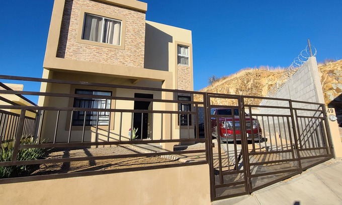 Hidalgo del Parral House | Entire New House in a Safe Subdivision 4 minutes from downtown