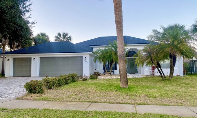 Port Orange House | Entire Residential Home w/Pool and hot tub
