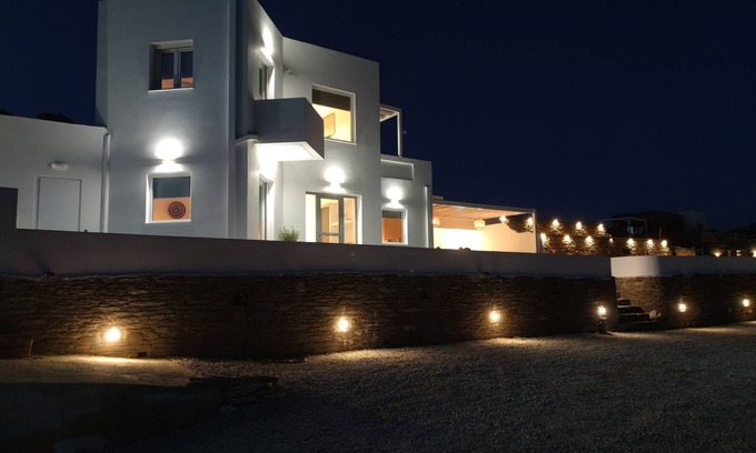 Mpatsi House | Eolia luxury houses Andros