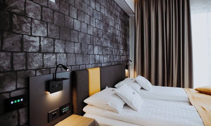 Cisnadie Hotel | EPIC CENTRUM