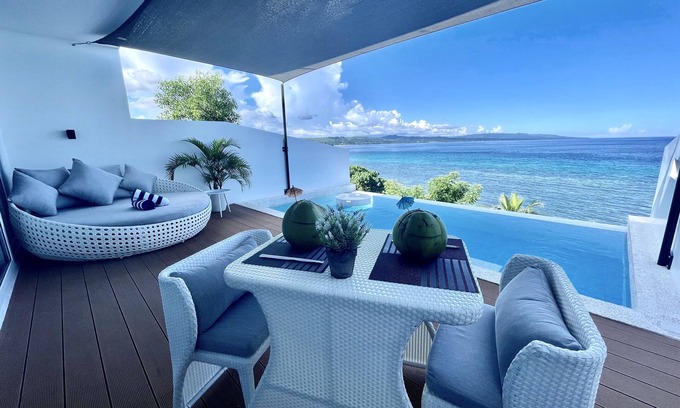 Dauis Hotel | Epic Suites Bohol - Adults Only