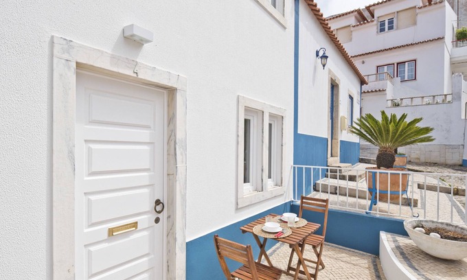 Ericeira House | Ericeira Typical Apartment (C69)