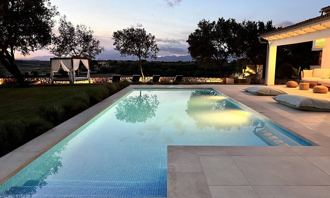 Santa Margalida House | Es Mirador de Vernissa, Jacuzzi, sauna and swimming pool
