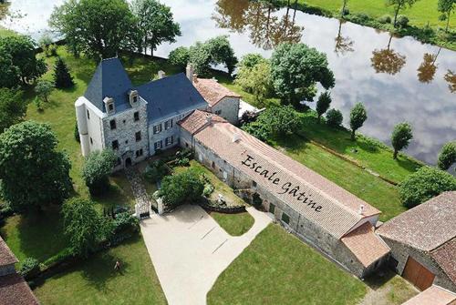 La Chapelle Bertrand Bed & Breakfast | Escale Gâtine