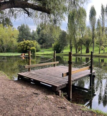 Sangolqui Apartment | Escapada con Lago y Jacuzzi