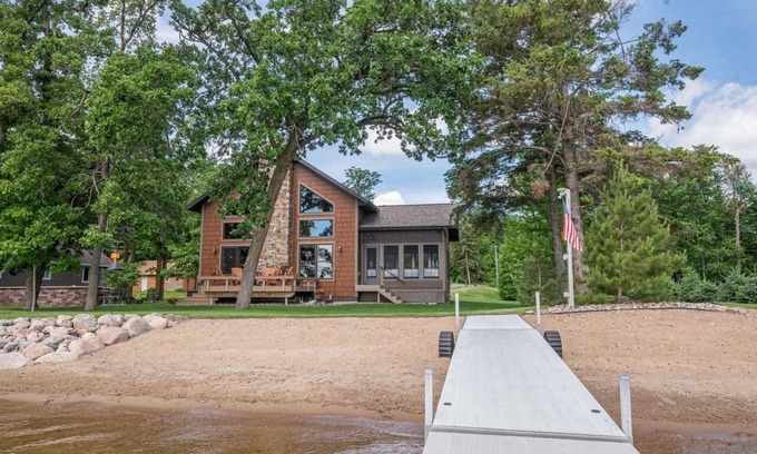 Perham House | Escape to Paradise Haven on Big Pine Lake in enchanting Perham, MN!