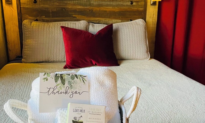 Wrightwood Cabin | Escape to your cozy retreat near Angeles Forest