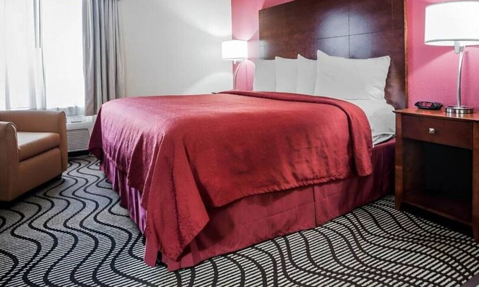 Altoona House | Escape to Your Own Oasis in Our Comfortable Room!