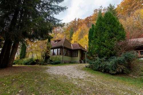 Bradut House | Esigman - log cabin in Transylvania