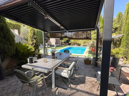 Lliria Apartment | Espectacular alojamiento con Piscina en Llíria