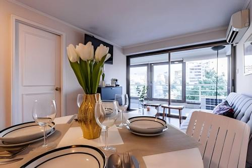 Vitacura Apartment | Estancia única y exclusiva!
