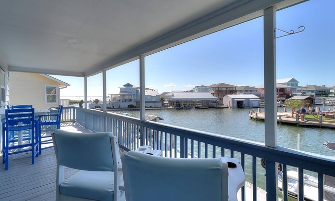 City-by-the Sea House | Estes Oasis 4 Bedroom Home by RedAwning