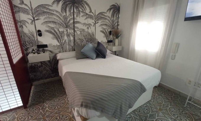 Talavera de la Reina Apartment | ESTUDIO THE ROOM TRES OCHO