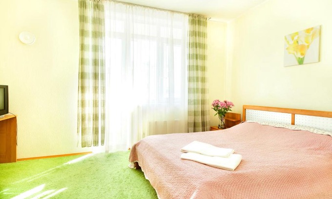Yekaterinburg Apartment | EtazhiDaily at Malysheva
