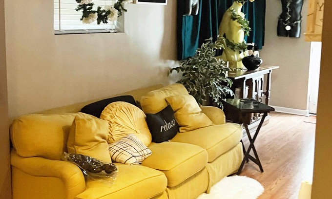 Belmont Apartment | Eve's Garden Loft w/artistic flair. Pet- Friendly!