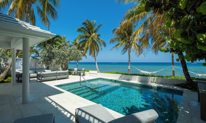 West Bay Villa | Even Keel 4 Bedroom Villa - Oceanfront Bliss