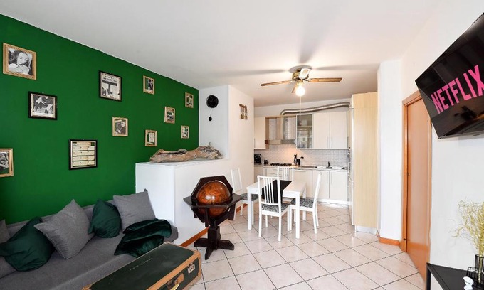 Valverde Apartment | Evergreen -Vicino al mare- Wifi -Ampio Giardino-