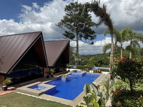 Lipa Resort | Everleigh Resort
