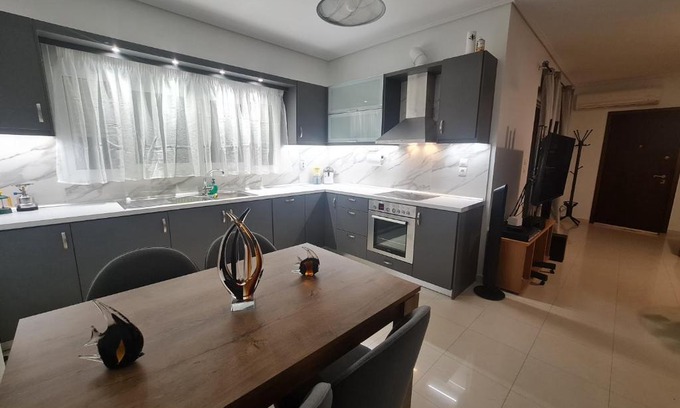 Irakleio Apartment | Evi's & George's Home