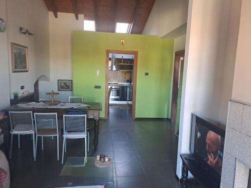 Suno House | Ex fienile nella natura - Camera con bagno privato