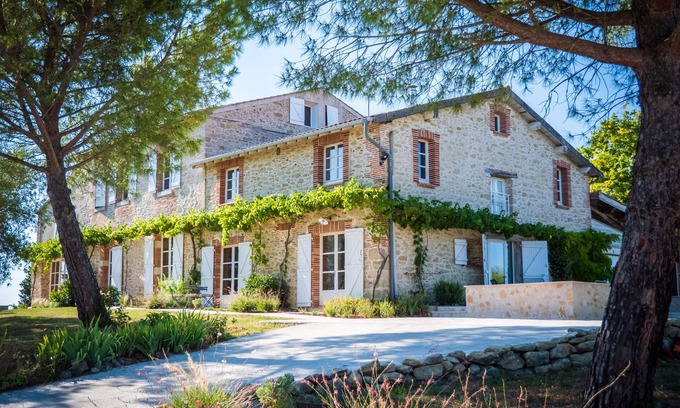 Veilhes House | Exception House in the Tarn Pool with Spa and Pool