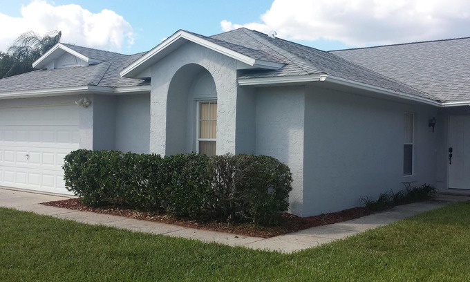 Lindfields House | Exceptional Executive Home Rental - Just Minutes from Disney Worl