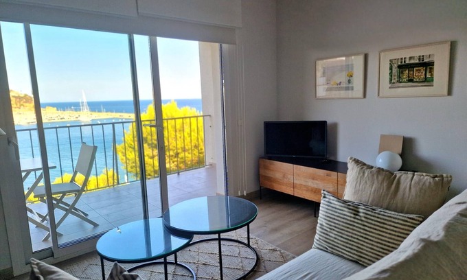 Sant Feliu de Guixols Apartment | EXCLUSIVE PENTHOUSE IN THE RESIDENTIAL MARLAU
