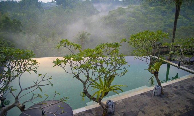 Samplangan Villa | Exclusive 6.5 Bedroom Luxury Villa + Infinity Pool Near Ubud