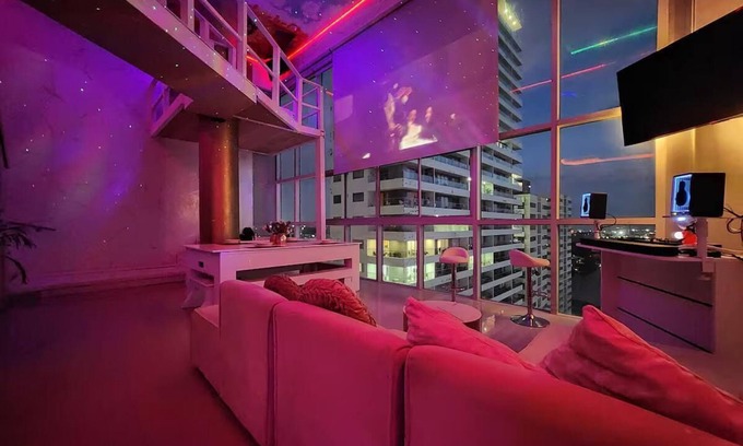 Marbella Condo | Exclusive Duplex Penthouse with Private Jacuzzi