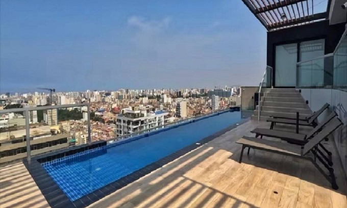 Lince Apartment | Exclusive Luxury Apartment at Sky Four - Lince