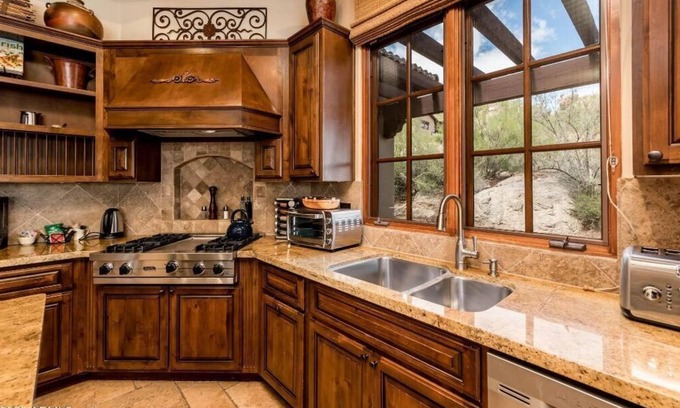 The Rocks Villa | Exclusive Luxury Resort Desert Villa - Private Heated Pool - Full Service!