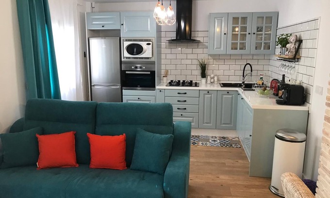 La Carrasca Apartment | Exclusive Malvarosa Beach Apartment